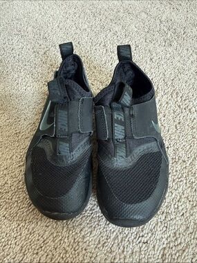 Nike Kids Black Slip-On Flex Runner Sneakers Little Boy 10.5